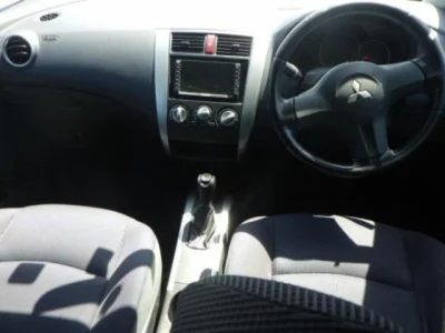 Mitsubishi COLT PLUS