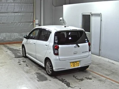 Daihatsu Mira