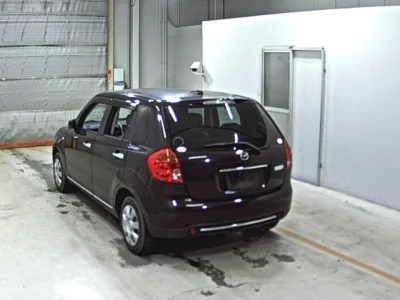 Mazda VERISA