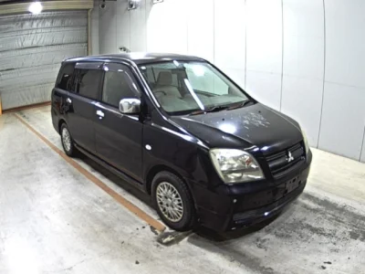 Mitsubishi Dion