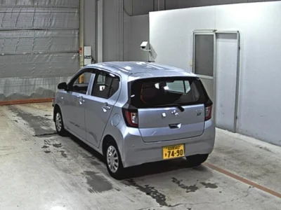 Daihatsu MIRA E S