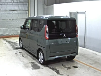 Mitsubishi eK X Space