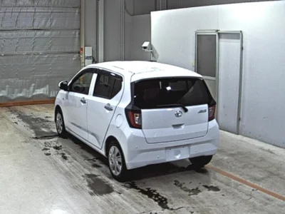 Daihatsu MIRA E S