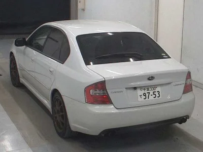 Subaru LEGACY B4