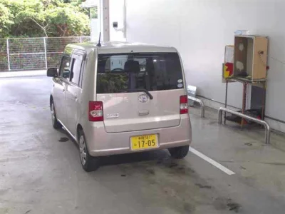 Toyota Pixis Space