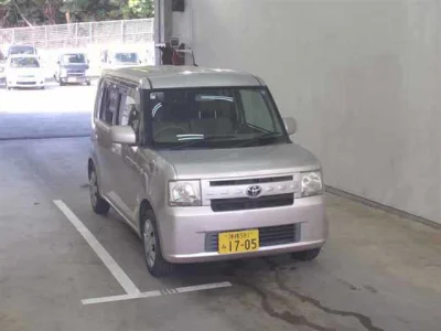 Toyota Pixis Space