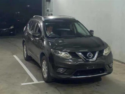 Nissan X-TRAIL