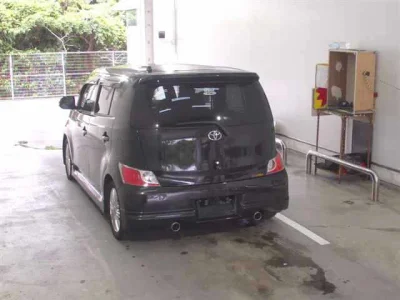 Toyota bB