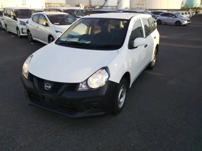 Nissan AD