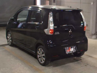 Mitsubishi EK CUSTOM