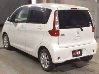 Mitsubishi EK WAGON