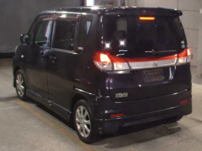 Mitsubishi Delica D:2