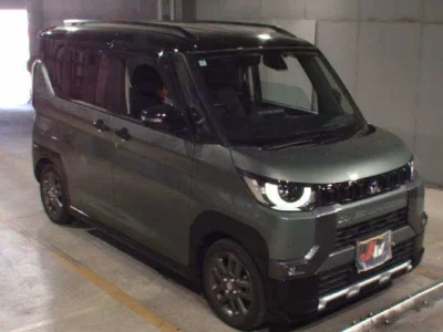 Mitsubishi DELICA MINI
