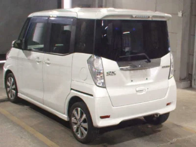 Mitsubishi EK X SPACE