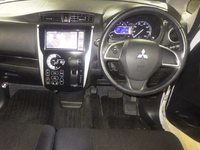 Mitsubishi EK CUSTOM