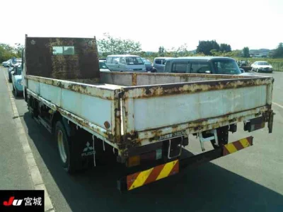Mitsubishi Fuso Canter