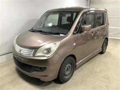 Mitsubishi Delica D:2