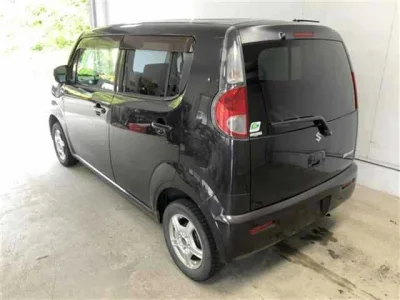 Suzuki MRWAGON
