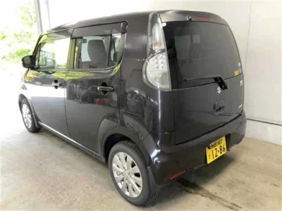 Suzuki MRWAGON