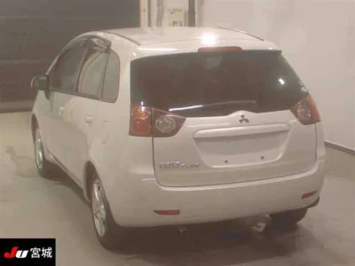 Mitsubishi COLT PLUS