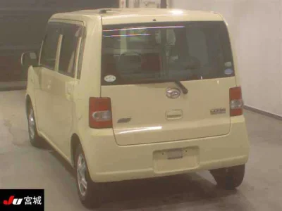 Daihatsu Move Conte