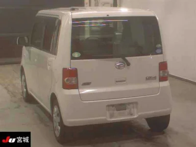 Daihatsu MOVE CONTE