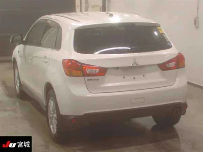 Mitsubishi RVR