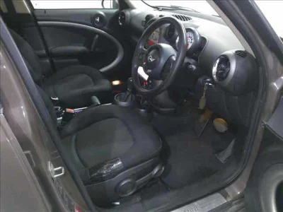 MINI Crossover