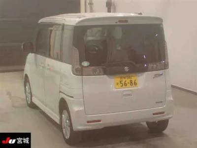 Suzuki SPACIA