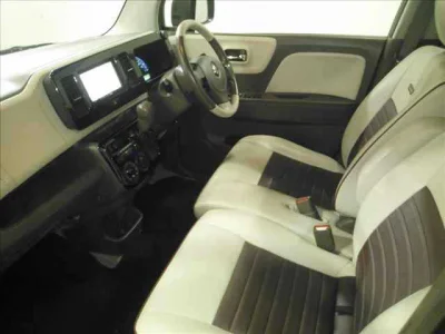 Suzuki MRWAGON