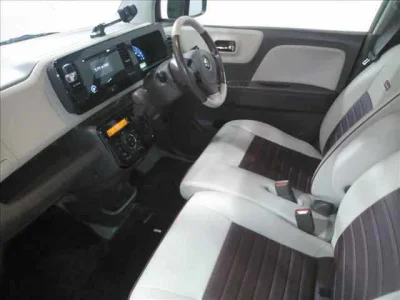 Suzuki MRWAGON