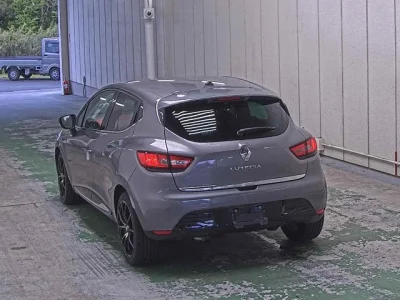 Renault LUTECIA