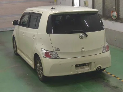 Toyota bB