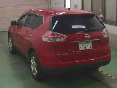 Nissan X-TRAIL
