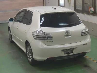 Toyota Blade