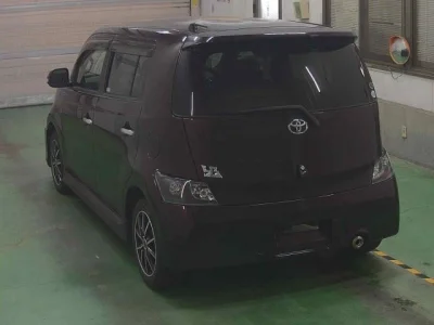Toyota bB