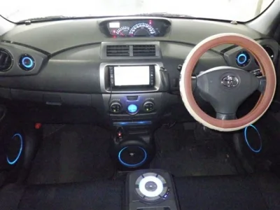 Toyota bB