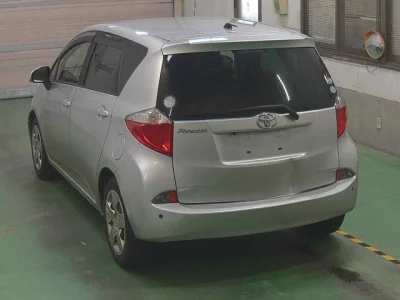 Toyota Ractis