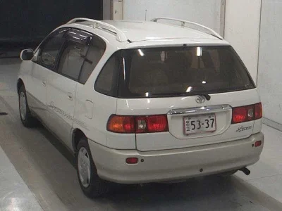 Toyota Ipsum