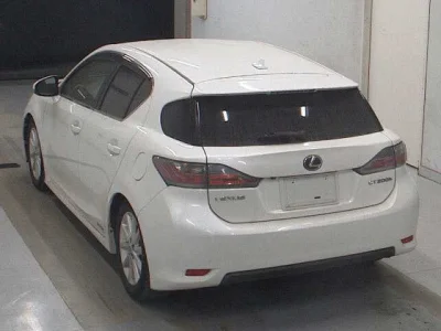 Lexus CT200h