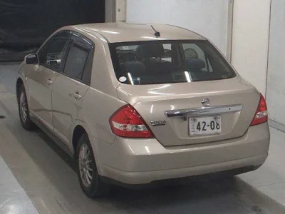 Nissan TIIDA LATIO