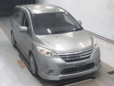 Nissan LAFESTA