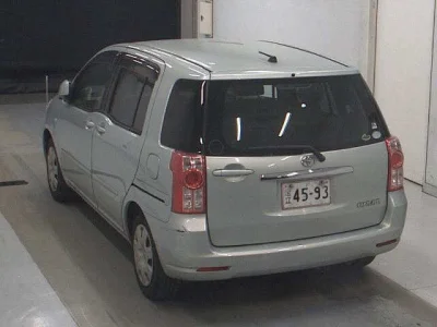 Toyota Raum