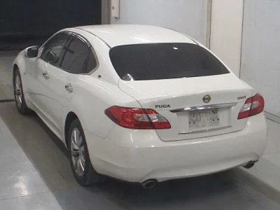 Nissan FUGA