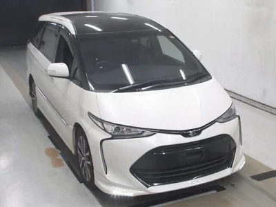 Toyota Estima
