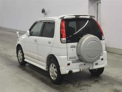 Daihatsu TERIOS KID