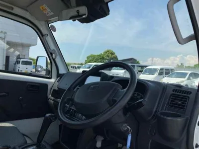 Mazda SCRUM TRUCK