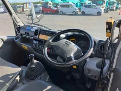 Hino DUTRO