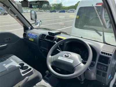 Mazda BONGO VAN