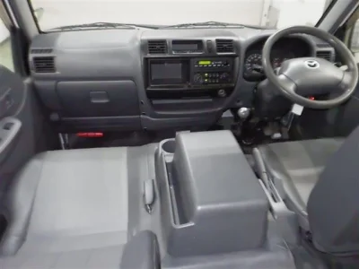 Mazda BONGO VAN